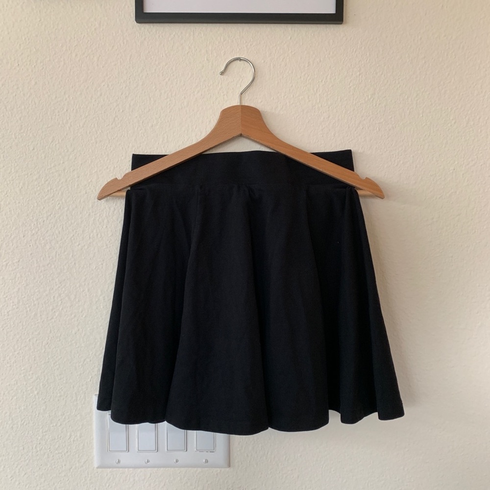 Black H&M skater skirt